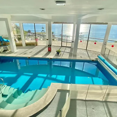 Sea View Terrace, Front Line With Unparalleled Sea Views Apartament *